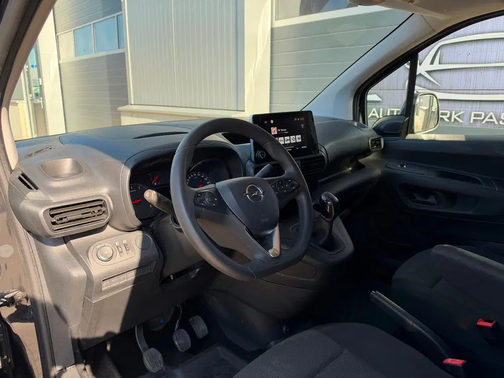 Opel Combo 1.5D L1H1 Edition Cruise Control uit 2020, foto 11