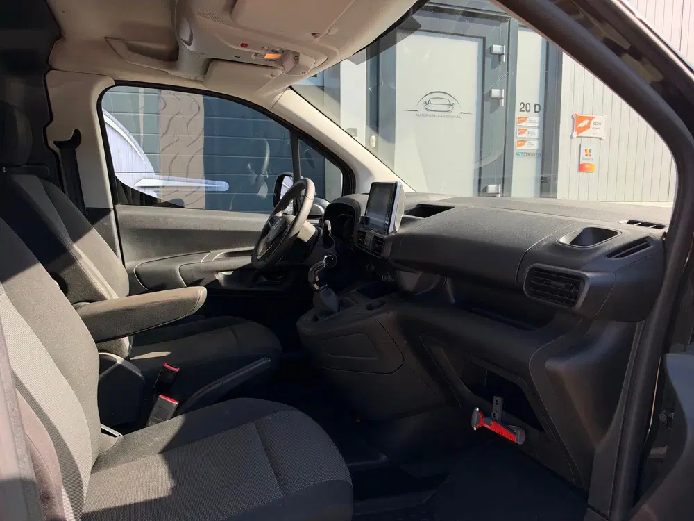 Opel Combo 1.5D L1H1 Edition Cruise Control uit 2020, foto 13