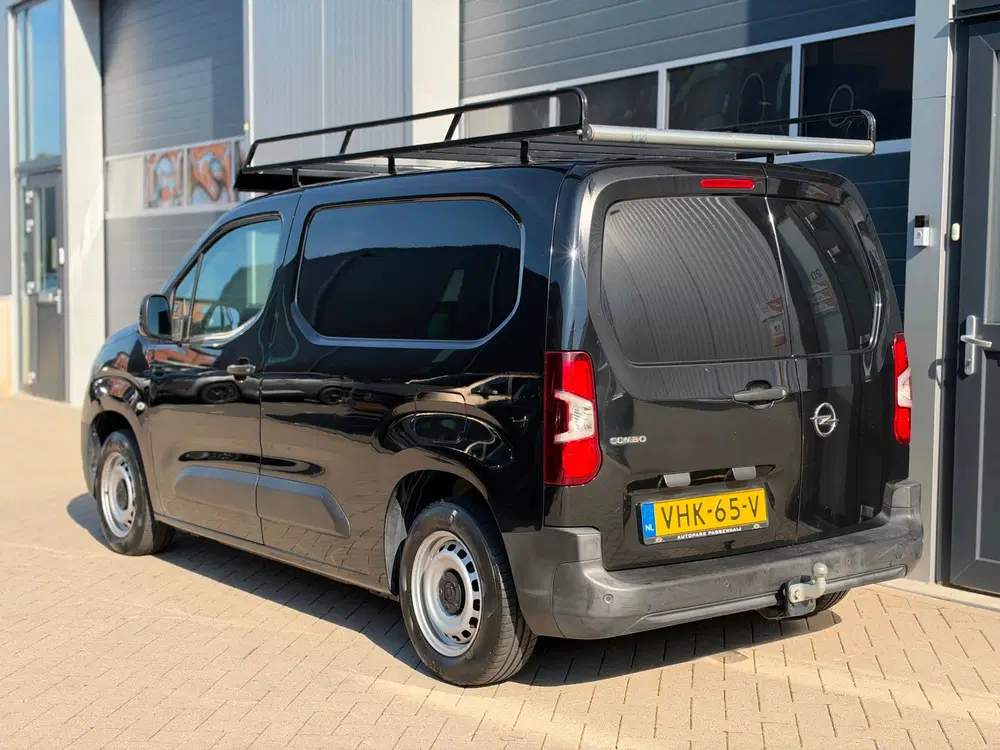 Opel Combo 1.5D L1H1 Edition Cruise Control uit 2020, foto 5