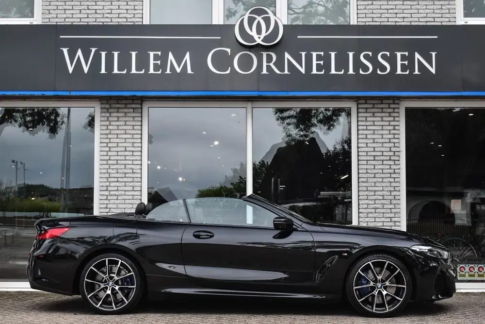 BMW 8-serie 840i xDrive High Executive M-Sport Zitklim uit 2020, foto 3