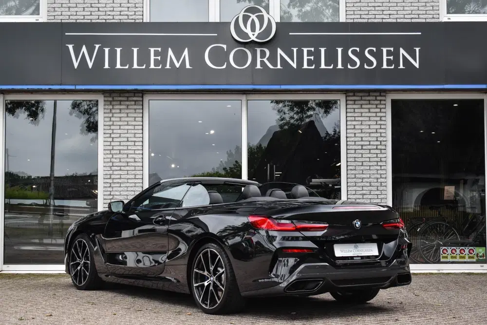 BMW 8-serie 840i xDrive High Executive M-Sport Zitklim uit 2020, foto 4