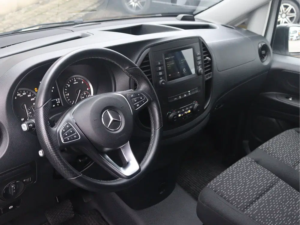 Mercedes-Benz Vito 114 CDI L3 uit 2023, foto 4