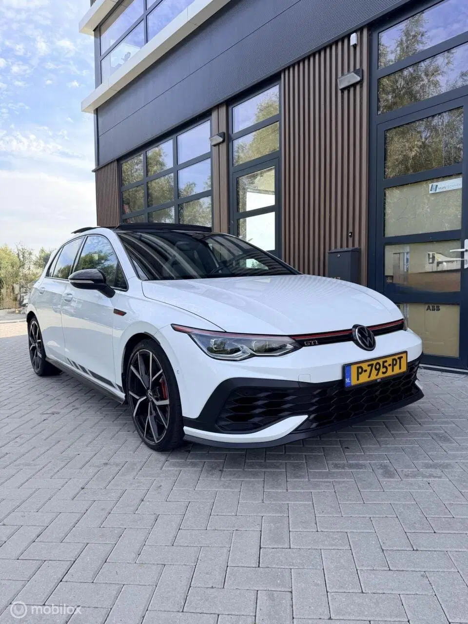Volkswagen Golf 2.0 TSI GTI Clubsport PANO uit 2021, foto 7