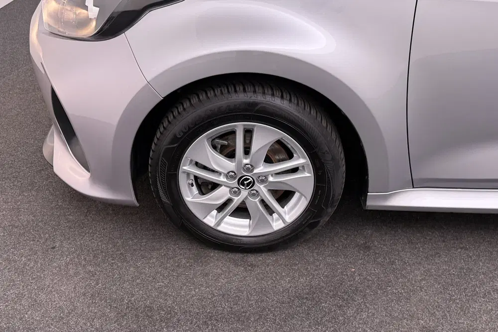 Mazda 2 Hybrid 1.5 Aut. Centre-line Camera Adapt.C uit 2024, foto 7