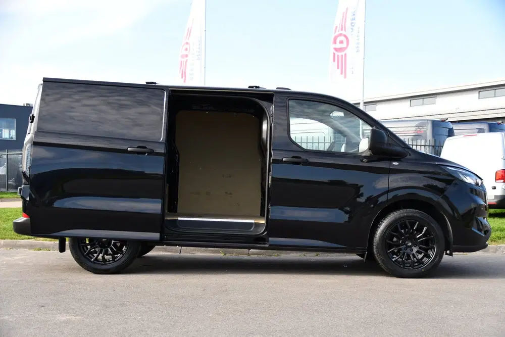 Ford Transit Custom 300 2.0 TDCI L1H1 Black Edition Cruise uit 2024, foto 11