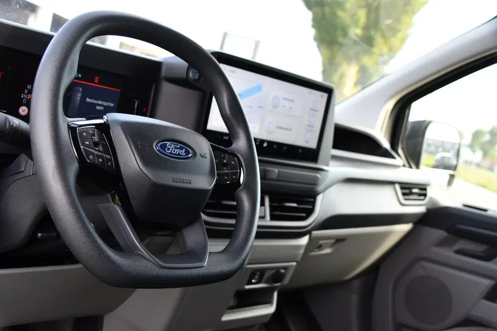 Ford Transit Custom 300 2.0 TDCI L1H1 Black Edition Cruise uit 2024, foto 12