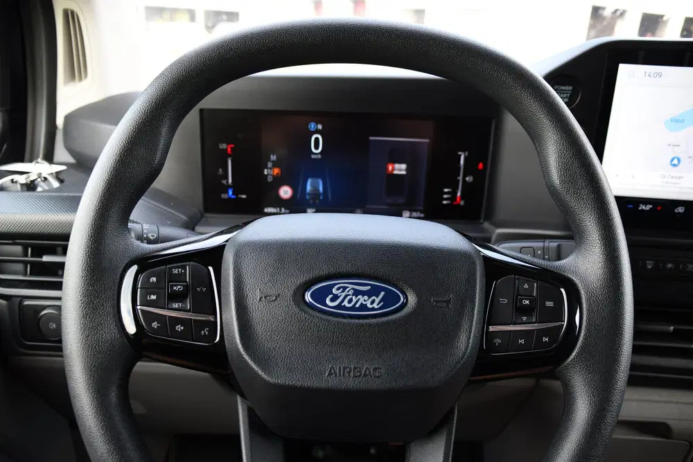 Ford Transit Custom 300 2.0 TDCI L1H1 Black Edition Cruise uit 2024, foto 14