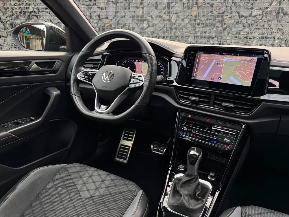 Volkswagen T-Roc 1.5 TSI R-Line 3x R-Line Pano Keyless Trek uit 2022, foto 8
