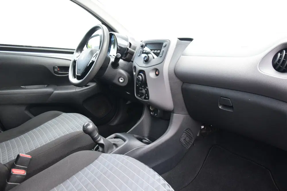 Peugeot 108 1.0 e-VTi Active Airco Audio uit 2022, foto 3