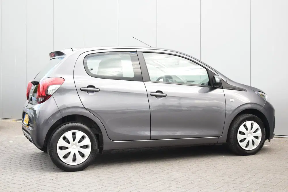 Peugeot 108 1.0 e-VTi Active Airco Audio uit 2022, foto 8