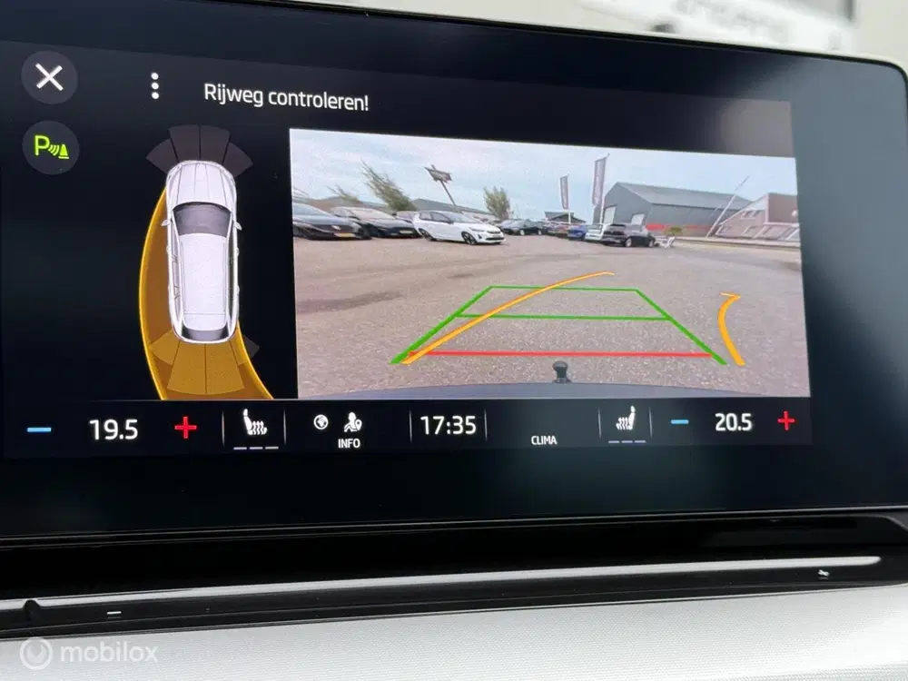 Skoda Octavia 1.0 TSI Business Edition Plus Pano Trekh uit 2021, foto 13