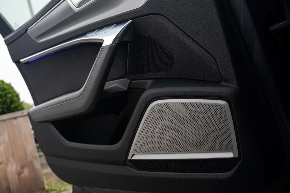 Audi A6 55 quattro TFSI 340PK uit 2022, foto 11