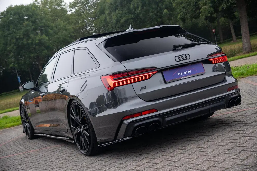 Audi A6 55 quattro TFSI 340PK uit 2022, foto 4