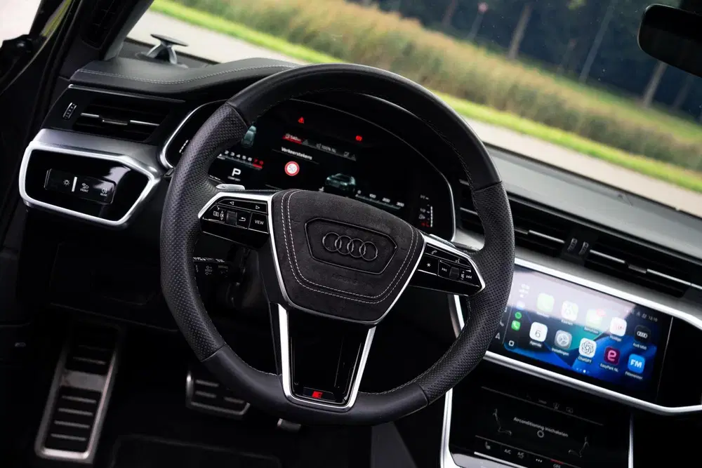Audi A6 55 quattro TFSI 340PK uit 2022, foto 6