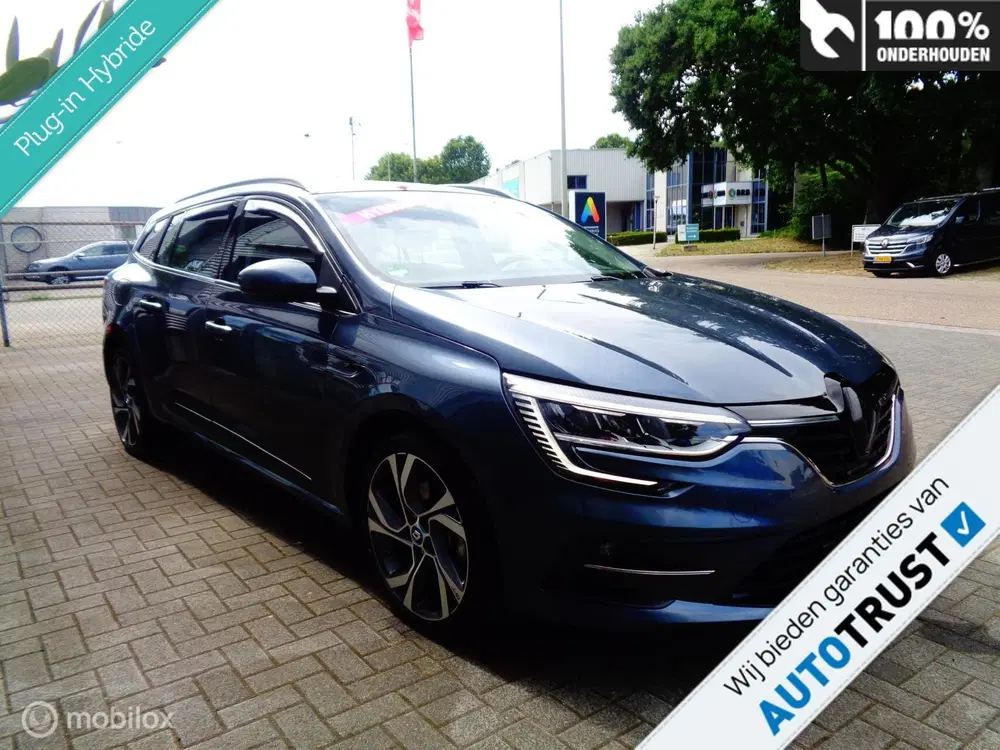 Renault Megane 1.6 E-Tech Plug-In Hybrid Intens uit 2021, foto 2