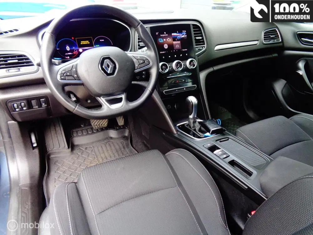 Renault Megane 1.6 E-Tech Plug-In Hybrid Intens uit 2021, foto 9