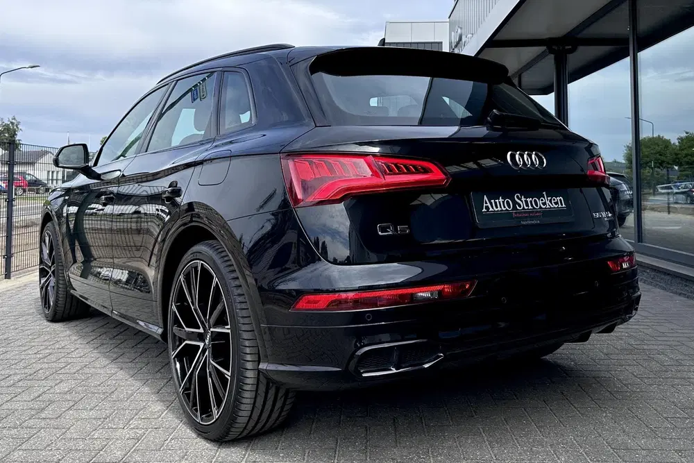 Audi Q5 55 TFSIe 367pk RS Leder Luchtvering B&O Sf uit 2020, foto 10
