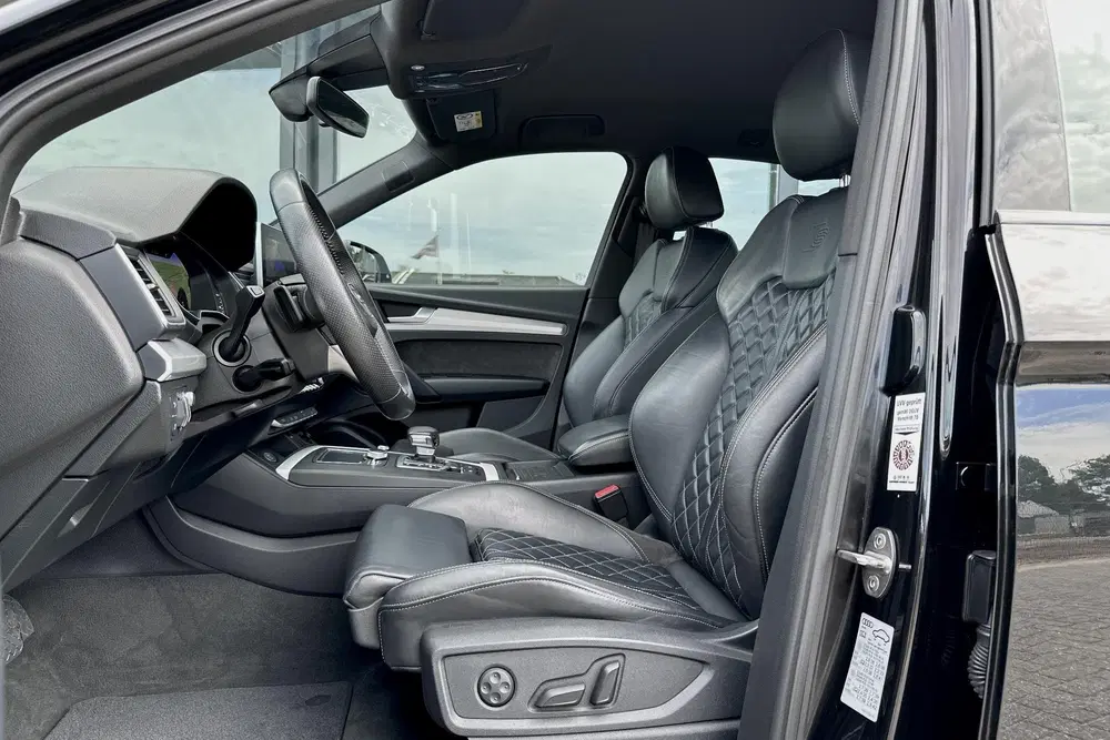 Audi Q5 55 TFSIe 367pk RS Leder Luchtvering B&O Sf uit 2020, foto 13