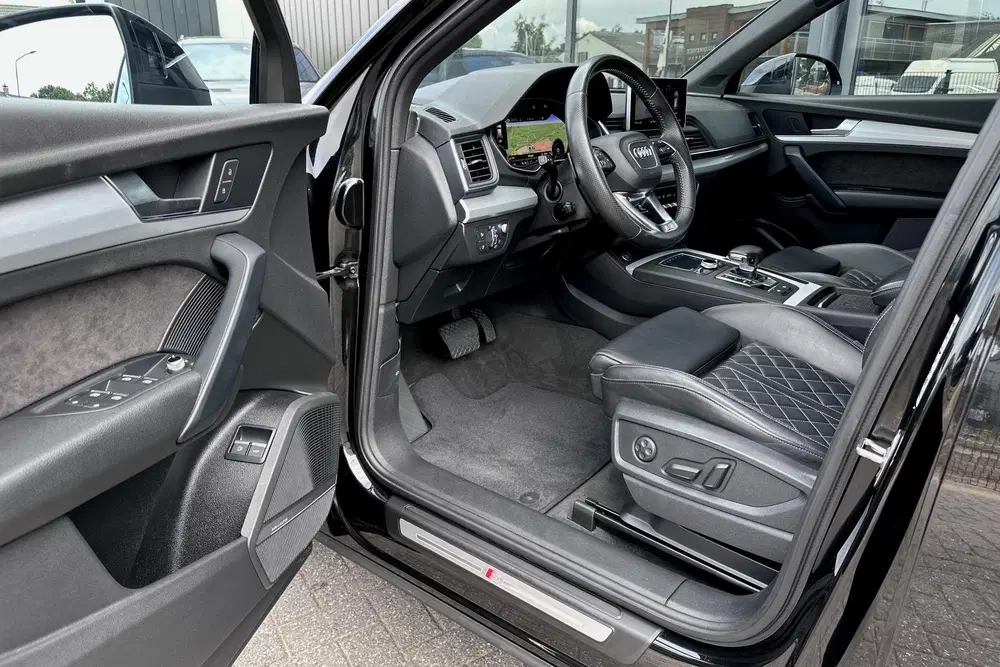 Audi Q5 55 TFSIe 367pk RS Leder Luchtvering B&O Sf uit 2020, foto 14