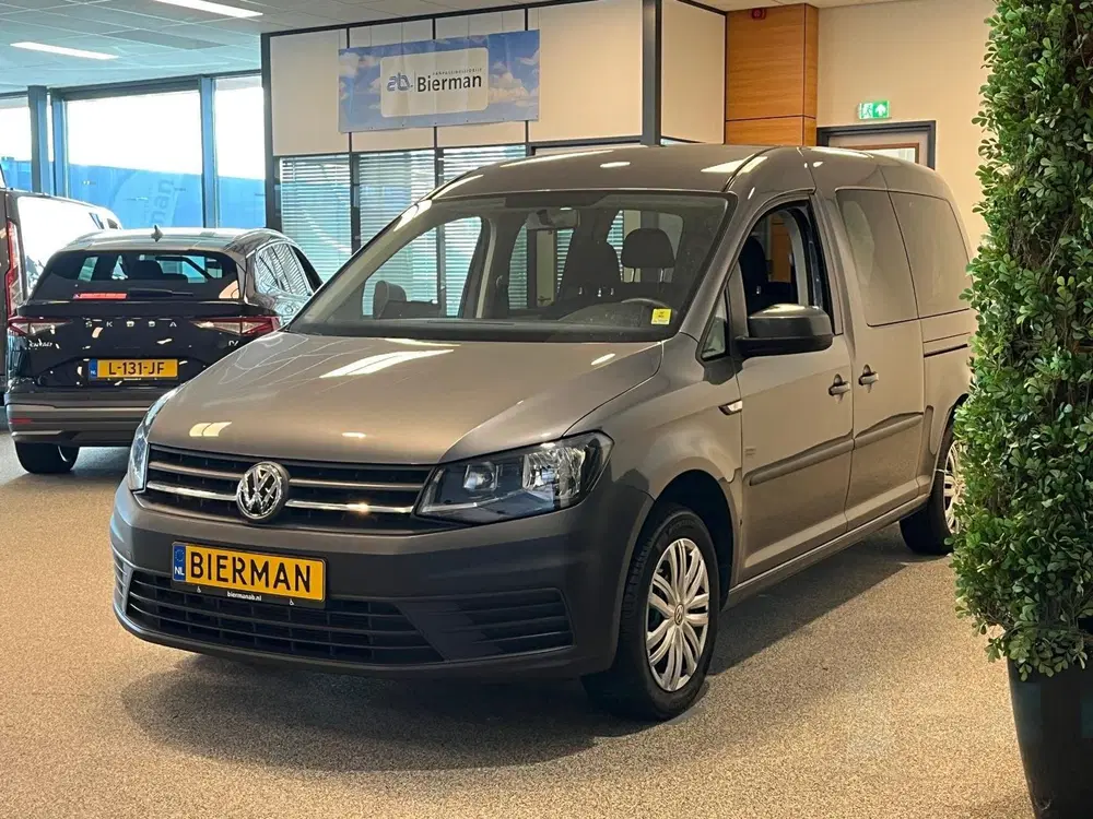 Volkswagen Caddy Maxi Rolstoelauto 5+1 incl bodyguard + lie uit 2019, foto 13