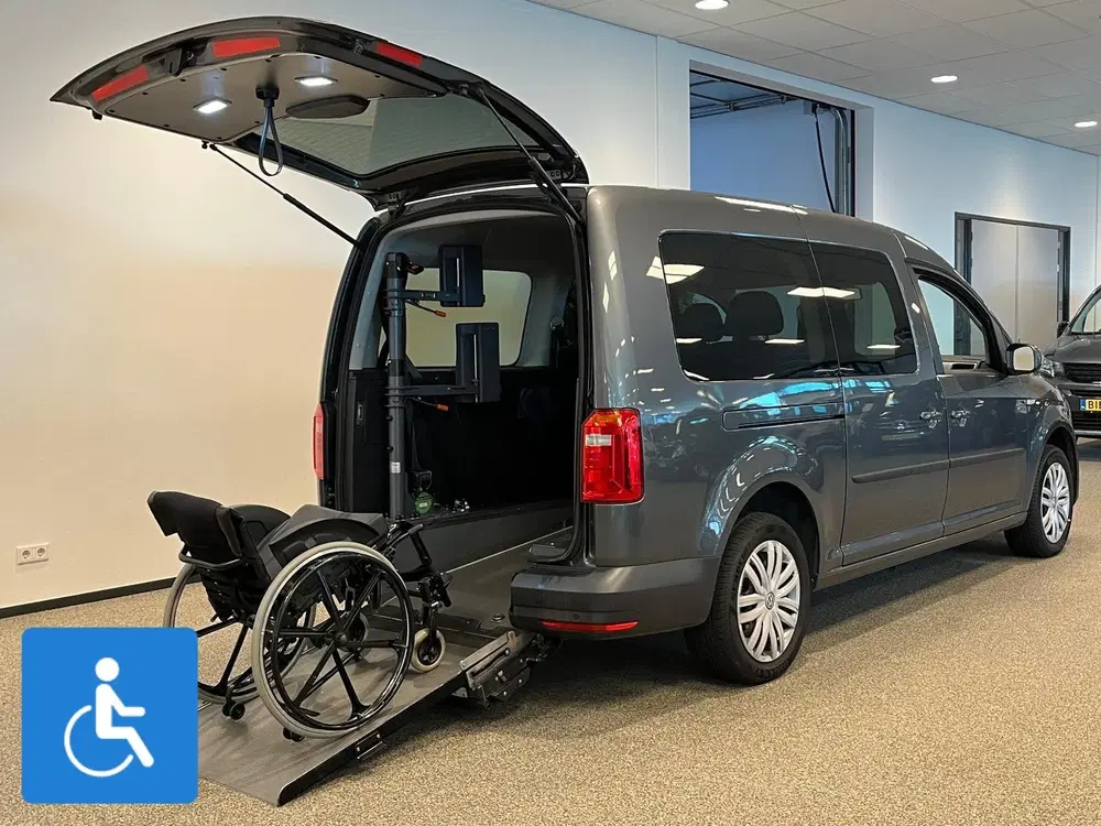 Volkswagen Caddy Maxi Rolstoelauto 5+1 incl bodyguard + lie uit 2019, foto 2