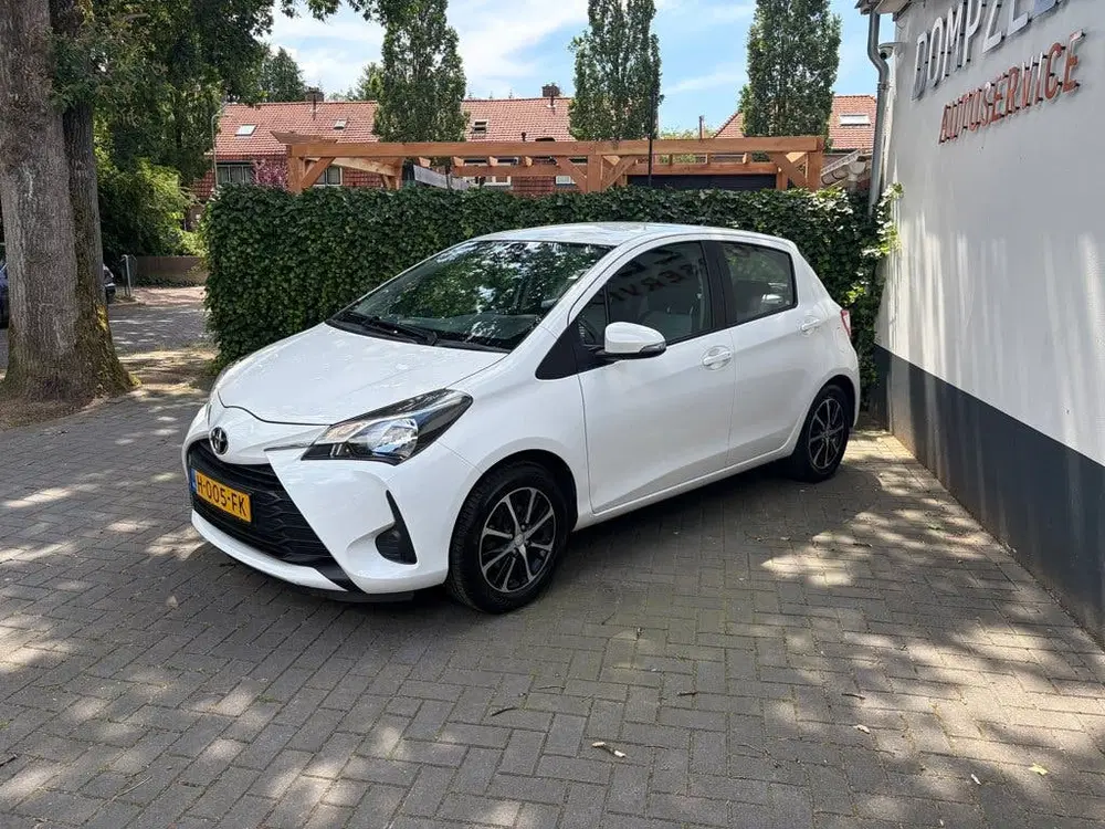 Toyota Yaris 1.0 VVT-i Connect l Garantie l Airco l lic uit 2020, foto 3