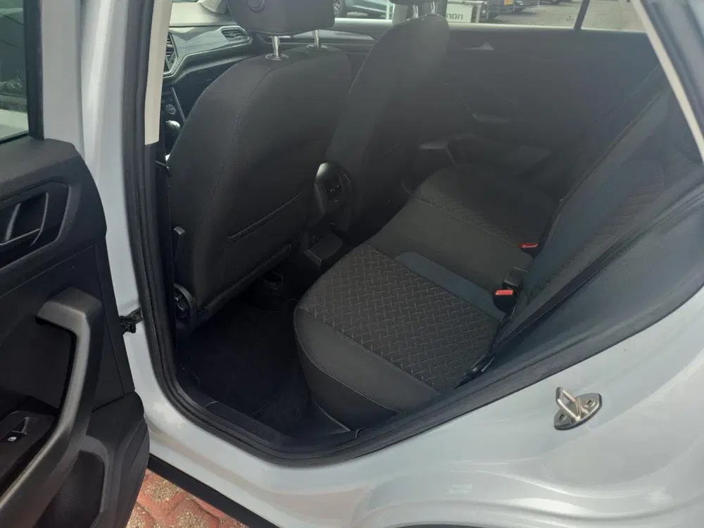 Volkswagen T-Roc 1.5 TSI Sport uit 2019, foto 6