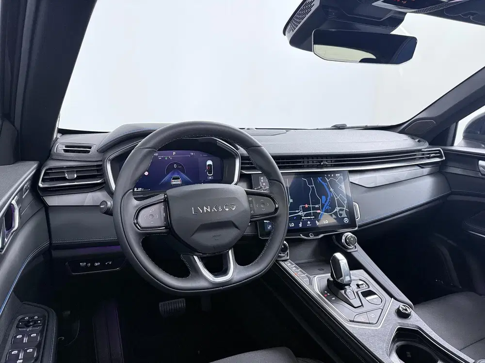 Lynk & Co 01 1.5 PHEV Black Edition Donkere hemel ACC uit 2023, foto 11