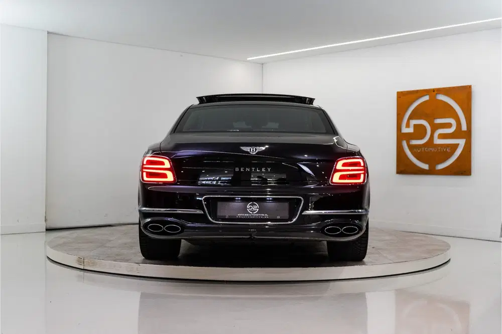 Bentley Flying Spur 2.9 V6 Hybrid Mulliner 544PK uit 2023, foto 4