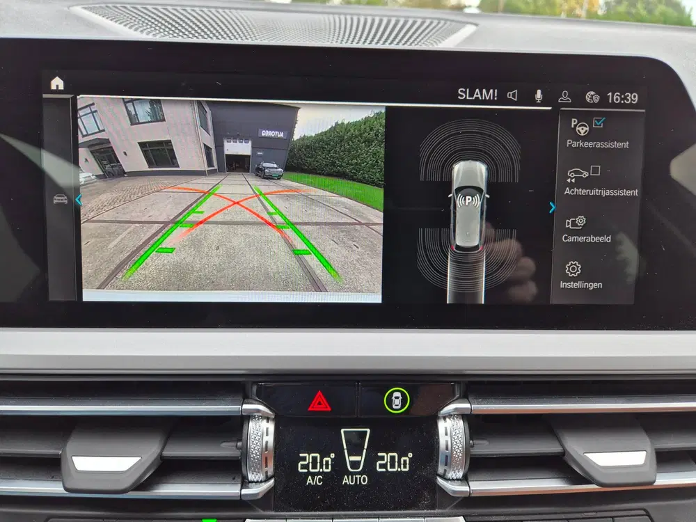 BMW 3-serie 330e Business Edition Plus uit 2022, foto 11