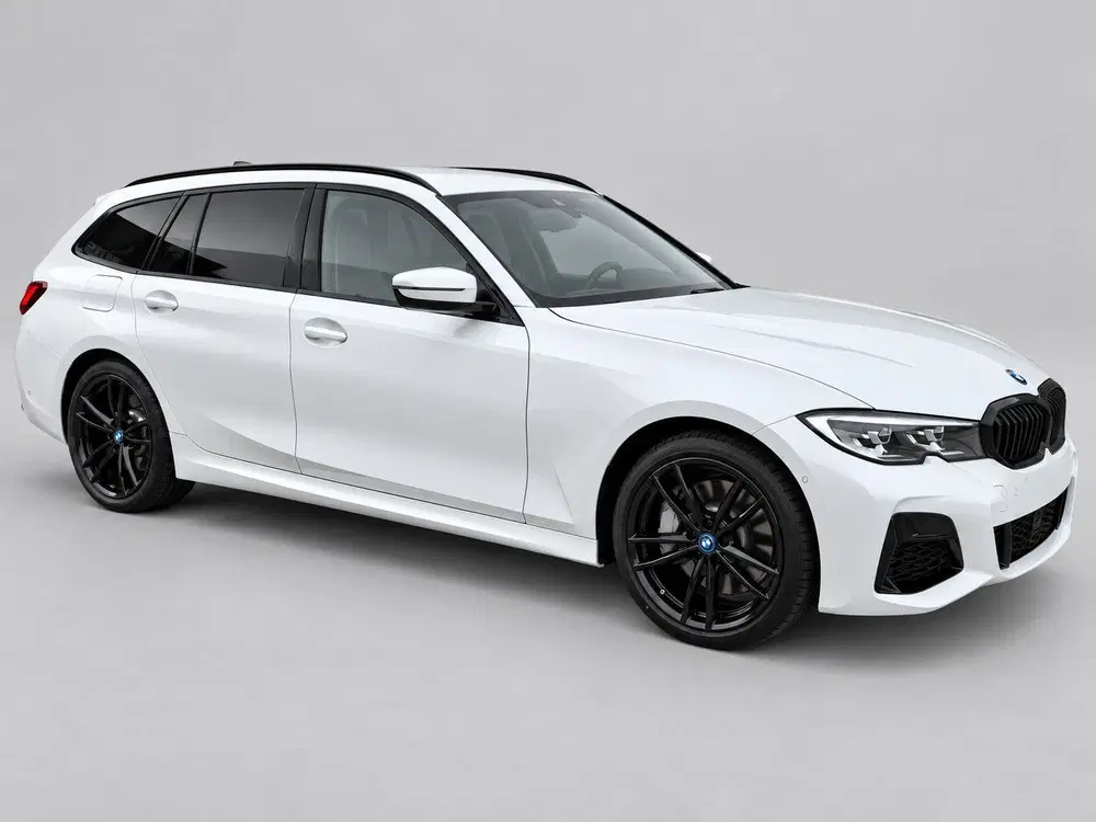 BMW 3-serie 330e Business Edition Plus uit 2022, foto 2