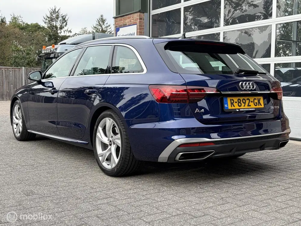 Audi A4 A4 Avant 35 TFSI S-line uit 2022, foto 14