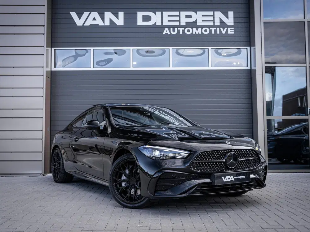 Mercedes-Benz CLE CLE Coupé 300 e AMG Line uit 2024, foto 4