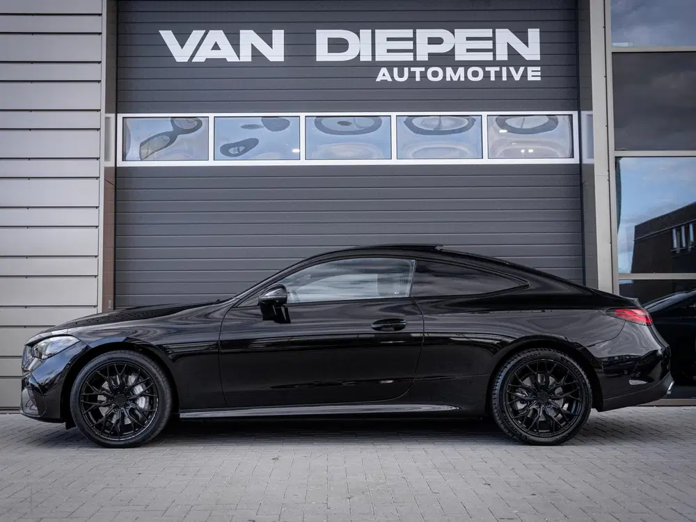 Mercedes-Benz CLE CLE Coupé 300 e AMG Line uit 2024, foto 9