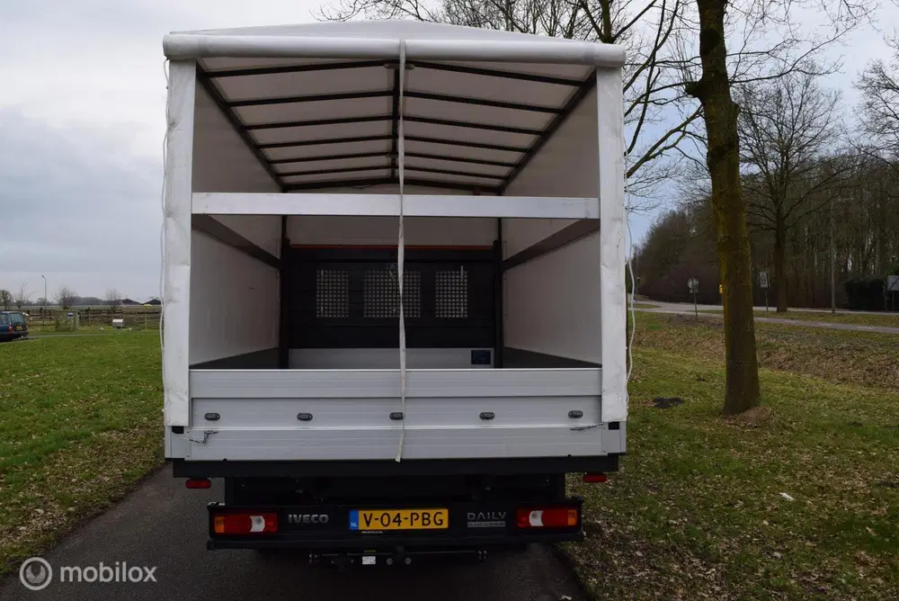 Iveco Daily 35S18D 3.0 180pk uit 2023, foto 11