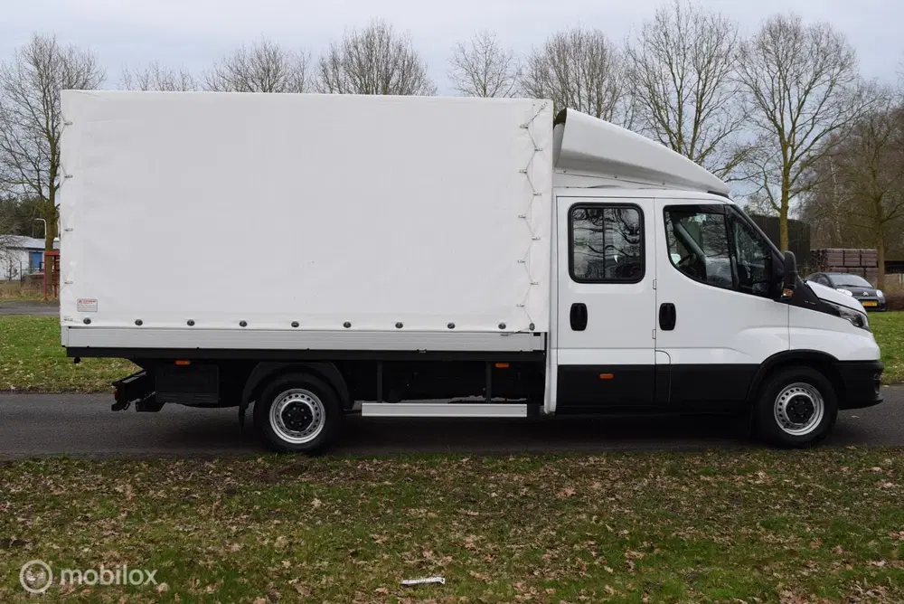 Iveco Daily 35S18D 3.0 180pk uit 2023, foto 12