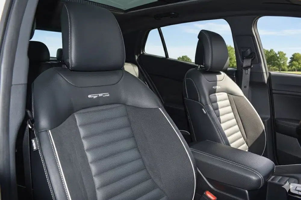Kia Sportage 1.6 T-GDi Plug-in Hybrid AWD GT-PlusLine uit 2022, foto 14
