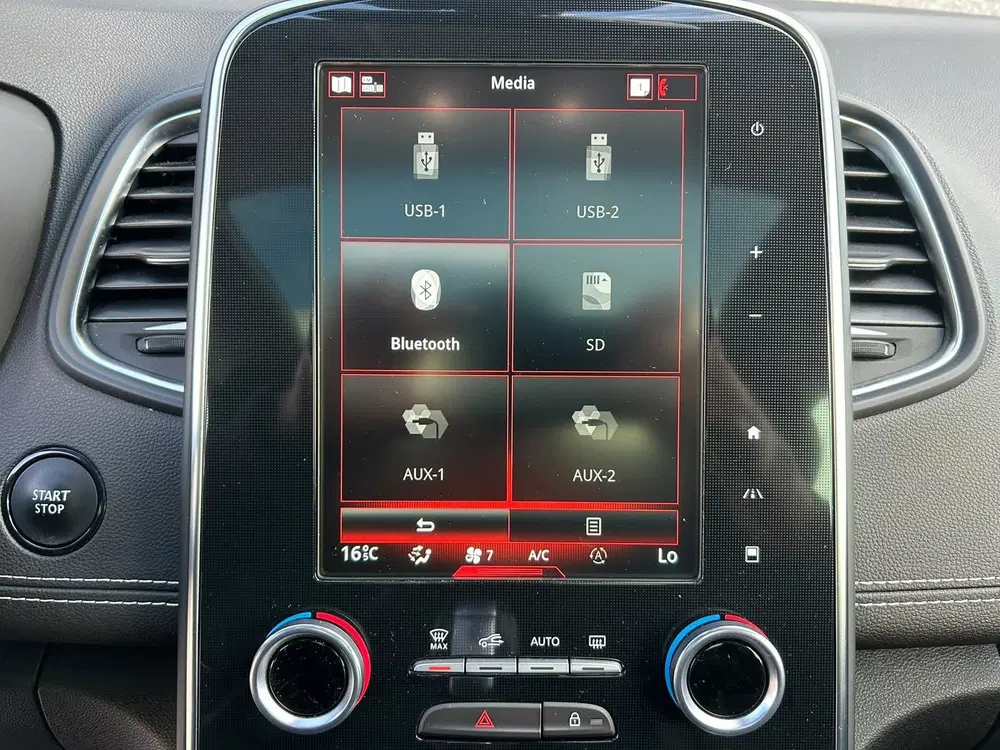 Renault Scenic 1.3 TCe Bose uit 2019, foto 15