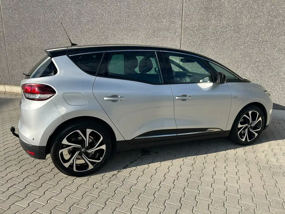 Renault Scenic 1.3 TCe Bose uit 2019, foto 4