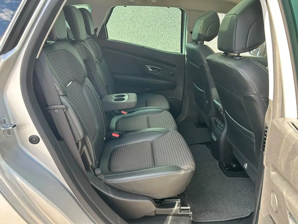 Renault Scenic 1.3 TCe Bose uit 2019, foto 9