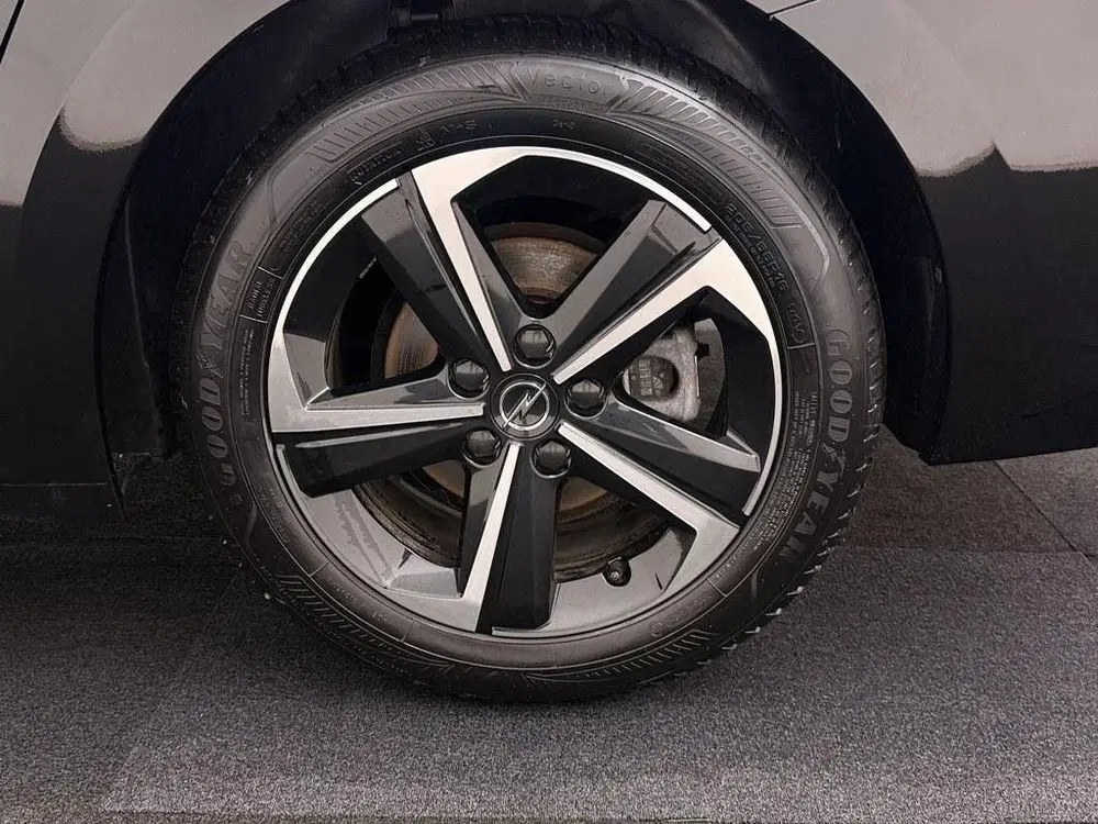 Opel Astra 1.2 Turbo 145pk Hybrid GS Pano uit 2025, foto 5