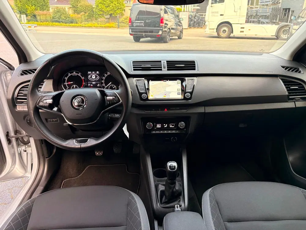 Skoda Fabia 1.0 TSI Ambition uit 2022, foto 6