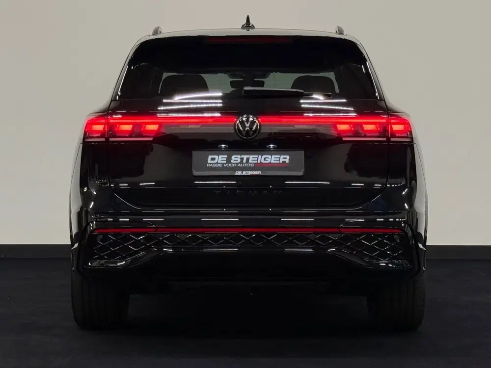 Volkswagen Tiguan 1.5 eHybrid R-Line Pano Massage 360 Trekha uit 2025, foto 5