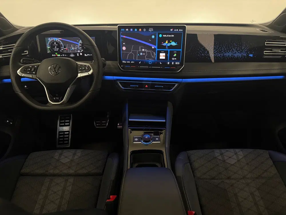 Volkswagen Tiguan 1.5 eHybrid R-Line Black Style Pano Headup uit 2025, foto 11