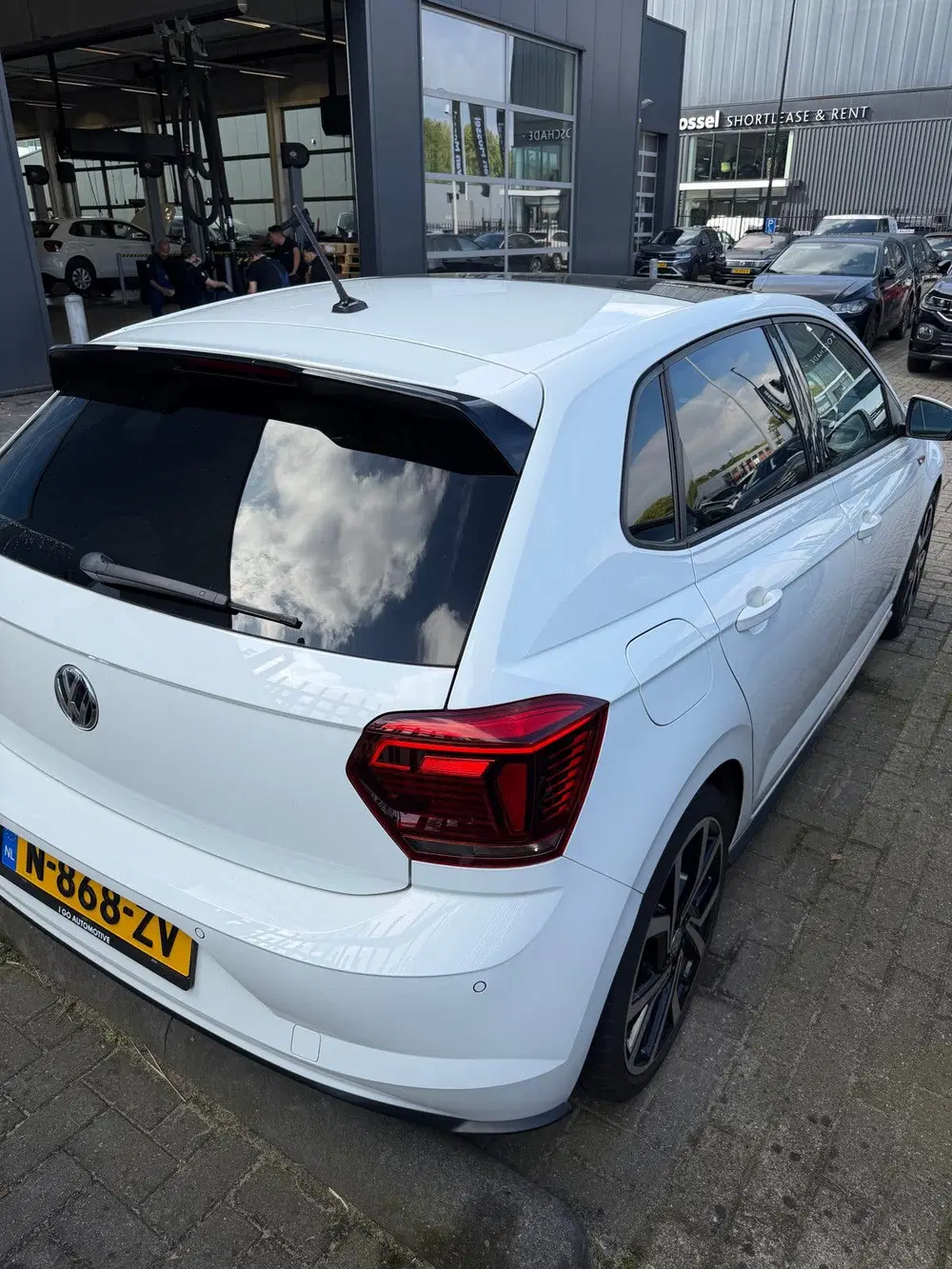 Volkswagen Polo 2.0 GTI 200pk 6-DSG 2020 Wit BEATS ACC uit 2020, foto 6