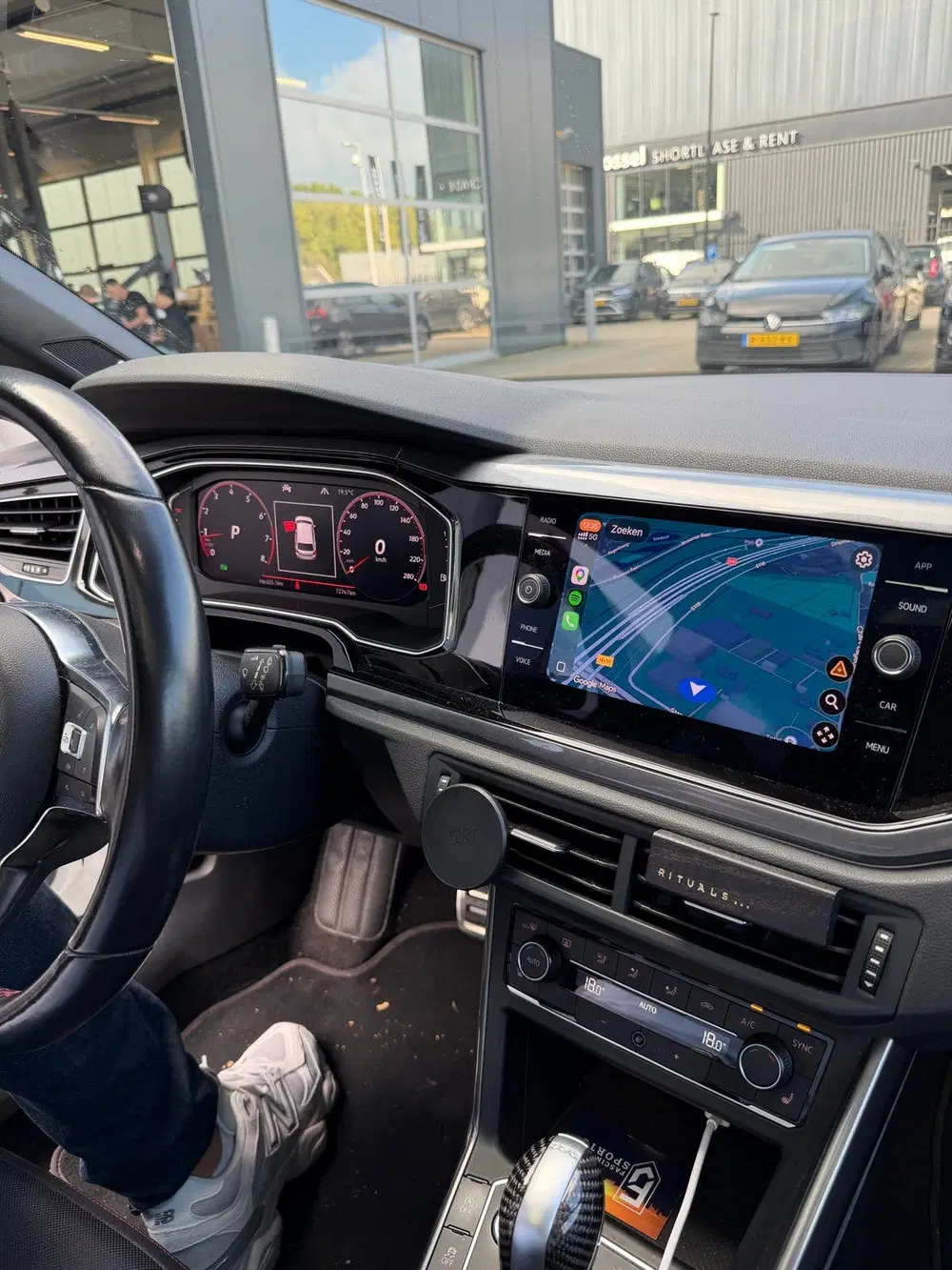 Volkswagen Polo 2.0 GTI 200pk 6-DSG 2020 Wit BEATS ACC uit 2020, foto 9