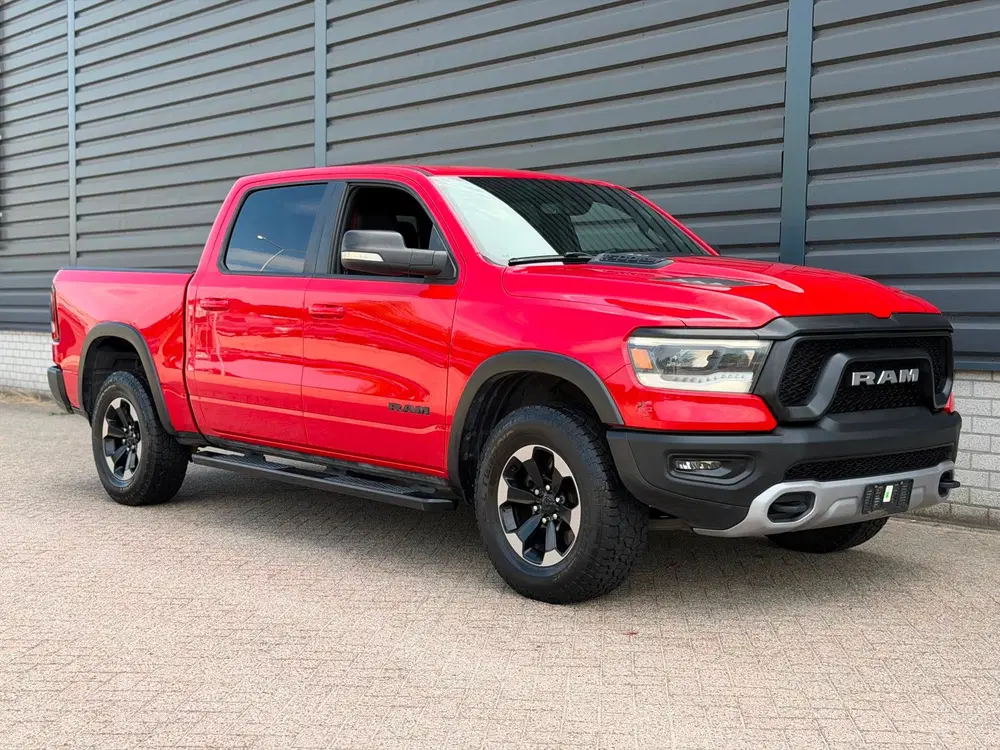 Dodge RAM 5.7 V8 Crew Cab REBEL uit 2019, foto 3