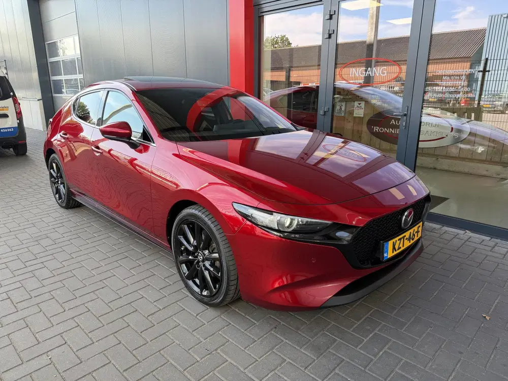 Mazda 3 2.0 e-SkyActiv-X M Hybrid 186 Exclusive-li uit 2024, foto 11
