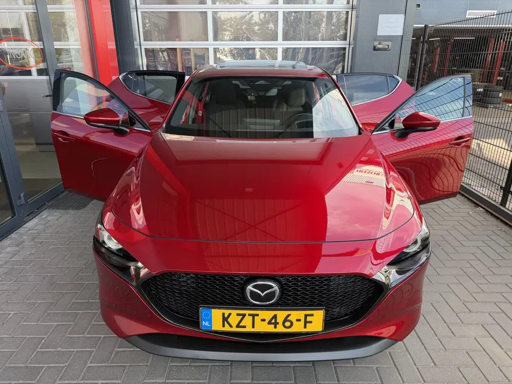 Mazda 3 2.0 e-SkyActiv-X M Hybrid 186 Exclusive-li uit 2024, foto 12