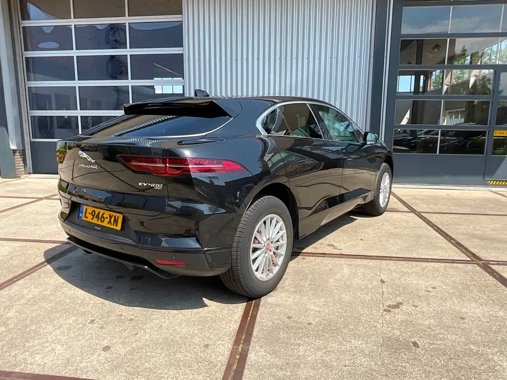 Jaguar I-Pace EV400 S 90 kWh 3-fase lader uit 2021, foto 3
